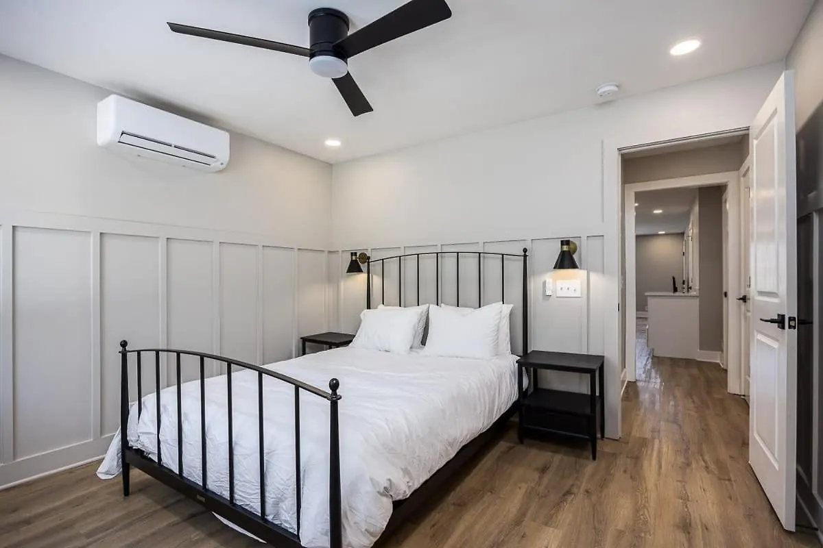 24-Guest Retreat The Nomad: Studio X2 1Br X4 Nashville 0*,  Stany Zjednoczone Ameryki